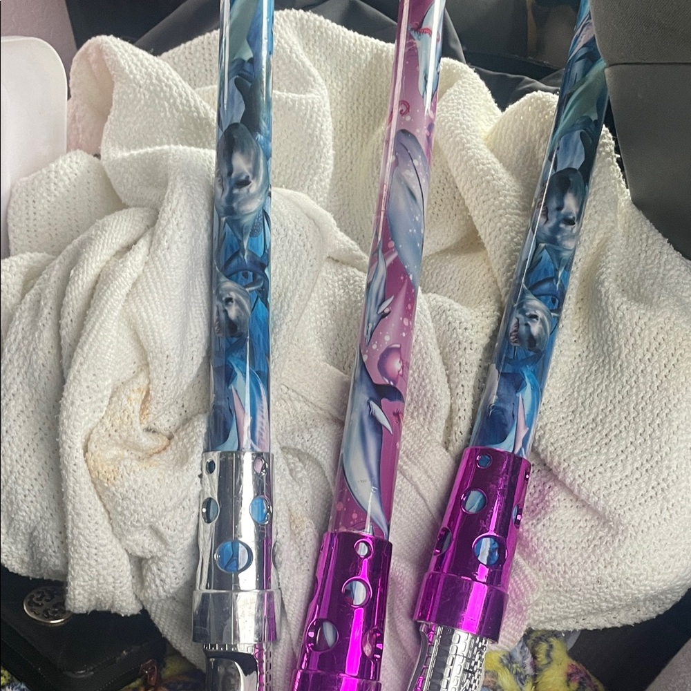 Iridescent Pink & Purple Light-up light saber
